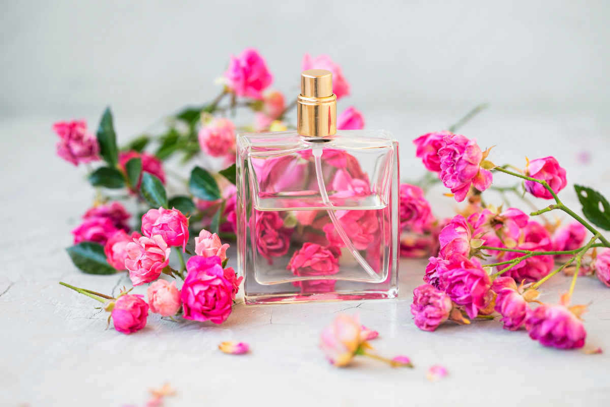 Nejkrásnější dámské parfémy